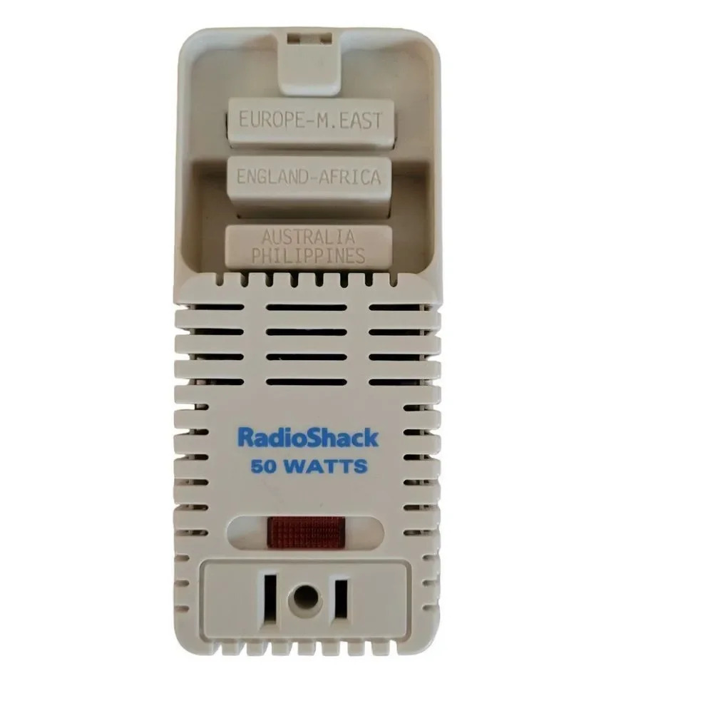 Radio Shack 50 Watts Multi-Nation Travel Adapter‎ - Model 273-1412 - USED